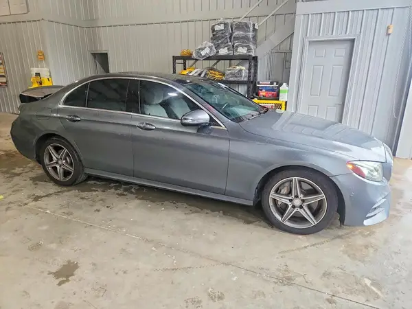 WDDZF4KB3HA049975 — 2017 Mercedes-Benz E-Klasse, фото 4 с аукциона Copart 14.10.2026, Задняя часть