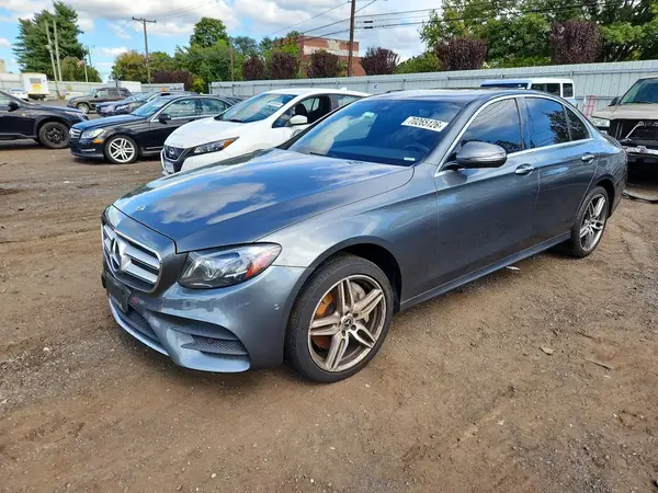 WDDZF4KB4HA240191 — 2017 Mercedes-Benz E-Klasse, Подтопление (Water/Flood), фото до ремонта