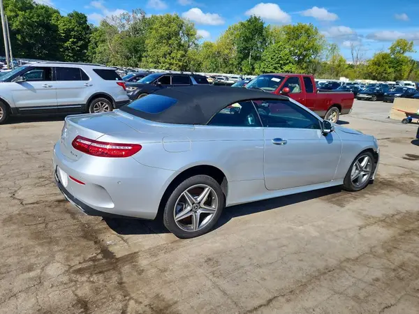 WDD1K6GB2JF065770 — 2018 Mercedes-Benz E-Klasse, фото 3 с аукциона Copart, Вандализм