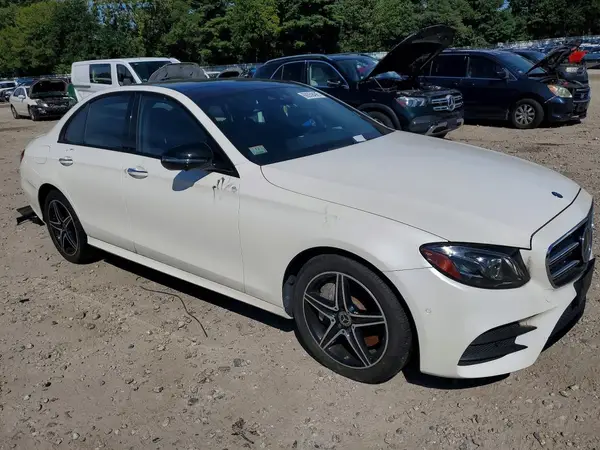 WDDZF4KB8JA344026 — 2018 Mercedes-Benz E-Klasse, фото 4 с аукциона Copart 01.10.2026, Механические повреждения