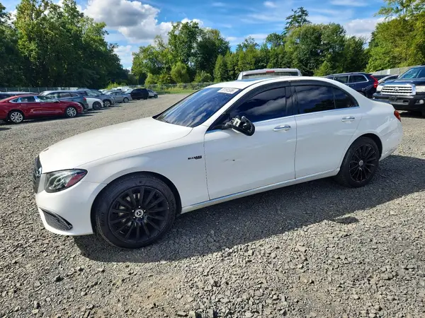 WDDZF4KB9JA314209 — 2018 Mercedes-Benz E-Klasse, Боковая часть (Side), фото до ремонта