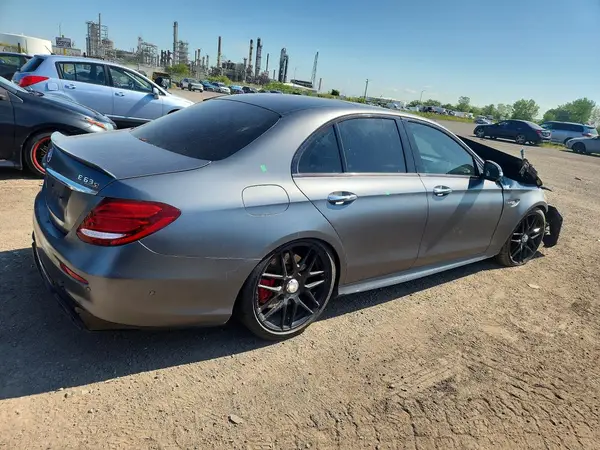 WDDZF8KB3KA513605 — 2019 Mercedes-Benz E-Klasse, фото 3 с аукциона Copart 06.10.2026, Передняя часть