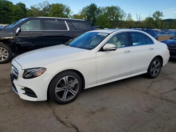 WDDZF4KB7KA672362 — 2019 Mercedes-Benz E-Klasse, Задняя часть (Rear End), фото до ремонта