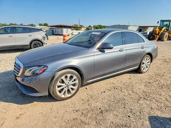 WDDZF4JB4KA523991 — 2019 Mercedes-Benz E-Klasse, Механические повреждения (Mechanical), фото до ремонта