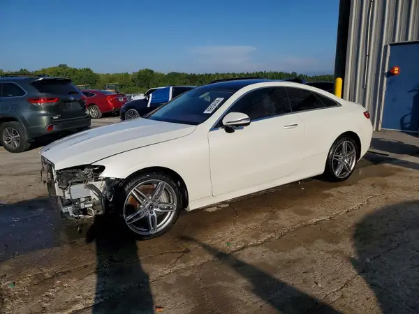 WDD1J6HB7KF093504 — 2019 Mercedes-Benz E-Klasse, Передняя часть (Front End), фото до ремонта