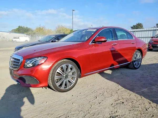 W1KZF8DB3LA826300 — 2020 Mercedes-Benz E-Klasse, Передняя часть (Front End), фото до ремонта