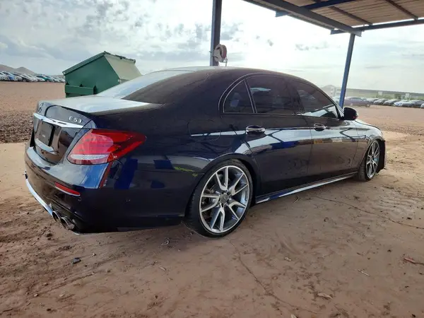 W1KZF6BB5LA827097 — 2020 Mercedes-Benz E-Klasse, фото 3 с аукциона Copart, Передняя часть