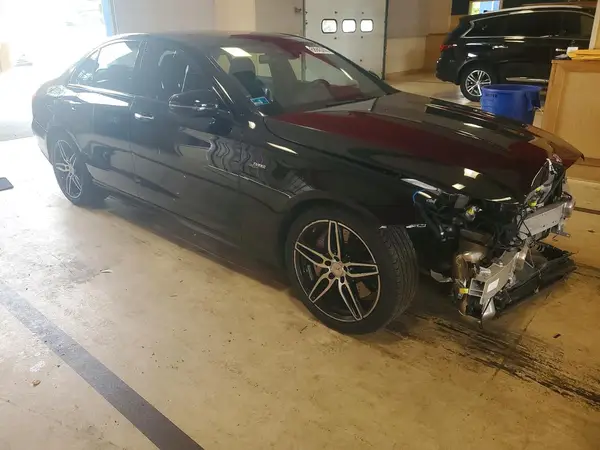 WDDZF6BB1LA747439 — 2020 Mercedes-Benz E-Klasse, фото 4 с аукциона Copart 01.10.2026, Передняя часть