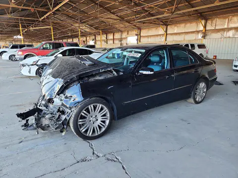 WDBUF87X08B189085 — 2008 Mercedes-Benz E, Передняя часть (Front End), фото до ремонта