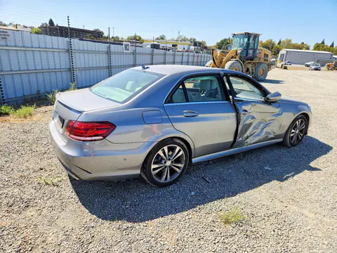 2014 Mercedes-Benz E VIN WDDHF5KB3EA870135 фото 3