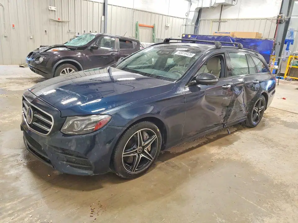 WDDZH6GB4JA420193 Mercedes-Benz E 2018 — повреждение Боковая часть, фото до ремонта