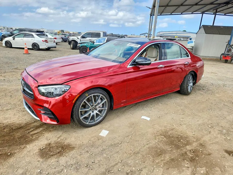 2021 Mercedes-Benz E VIN W1KZF5KB5MA927843 фото 1