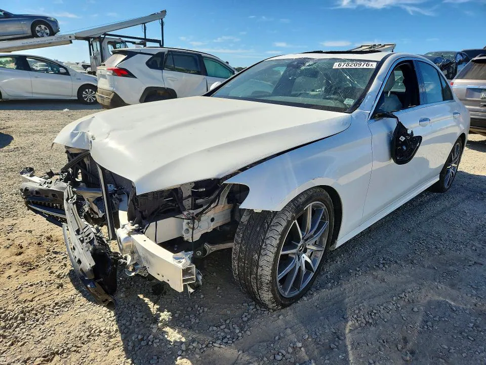 2023 Mercedes-Benz E VIN W1KZF8DBXPB179412 фото 1