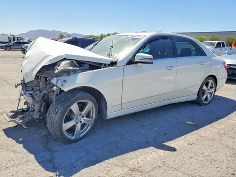 WDDHF5GB7BA331893 — 2011 Mercedes-Benz E350, Передняя часть (Front End), фото до ремонта