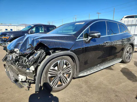 4JGDM2DB2RA033176 — 2024 Mercedes-Benz Eqs Suv, Передняя часть (Front End), фото до ремонта