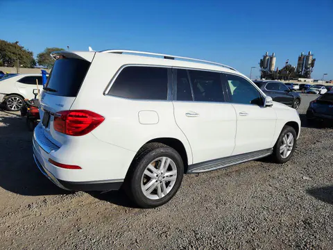 2015 Mercedes-Benz GL VIN 4JGDF2EE1FA590496 фото 3