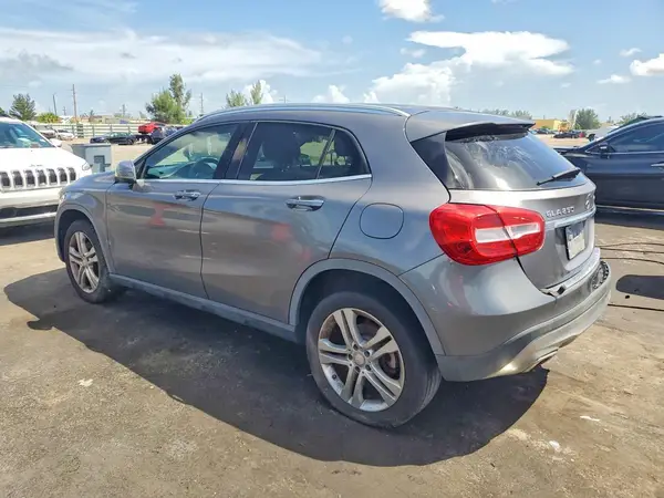 WDCTG4GBXGJ232949 — 2016 Mercedes-Benz GLA-Klasse, фото 2 с аукциона Copart, Задняя часть