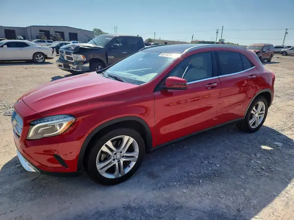 WDCTG4GBXGJ244275 — 2016 Mercedes-Benz GLA-Klasse, Боковая часть (Side), фото до ремонта