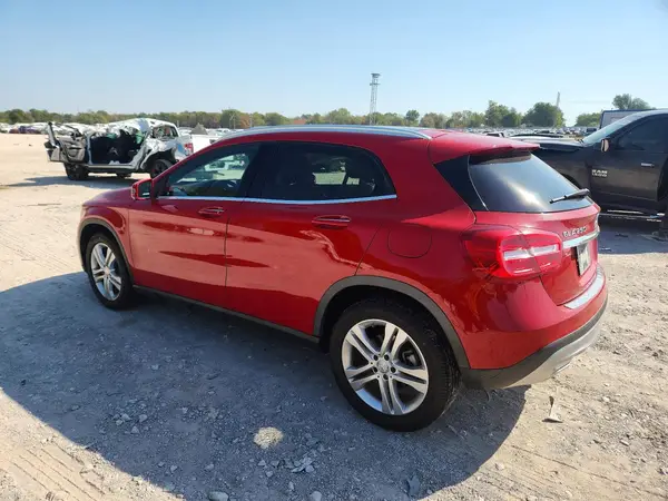 WDCTG4GBXGJ244275 — 2016 Mercedes-Benz GLA-Klasse, фото 2 с аукциона Copart 06.10.2026, Боковая часть