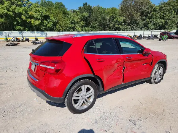 WDCTG4GBXGJ244275 — 2016 Mercedes-Benz GLA-Klasse, фото 3 с аукциона Copart 06.10.2026, Боковая часть