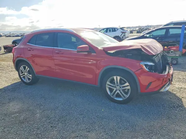 WDCTG4GB4GJ205391 — 2016 Mercedes-Benz GLA-Klasse, фото 4 с аукциона Copart 29.09.2026, Передняя часть