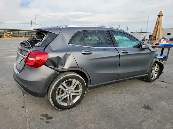 WDCTG4EB7HJ313315 — 2017 Mercedes-Benz GLA-Klasse, фото 3 с аукциона Copart, Передняя часть