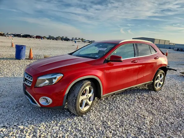 WDCTG4EB1JJ496006 — 2018 Mercedes-Benz GLA-Klasse, Задняя часть (Rear End), фото до ремонта