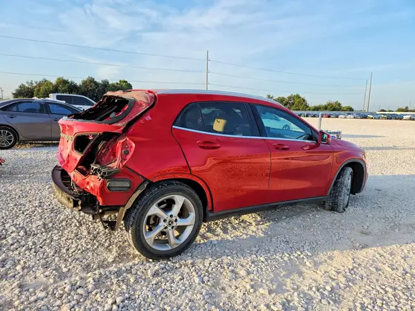 WDCTG4EB1JJ496006 — 2018 Mercedes-Benz GLA-Klasse, фото 3 с аукциона Copart, Задняя часть