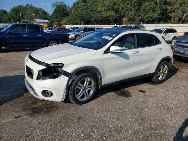WDCTG4EB9JJ465585 — 2018 Mercedes-Benz GLA-Klasse, Передняя часть (Front End), фото до ремонта