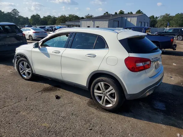 WDCTG4EB9JJ465585 — 2018 Mercedes-Benz GLA-Klasse, фото 2 с аукциона Copart 12.10.2026, Передняя часть
