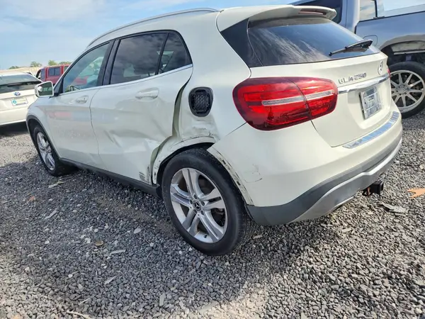 2018 MERCEDES-BENZ GLA-KLASSE VIN WDCTG4GB8JJ436138 фото 2