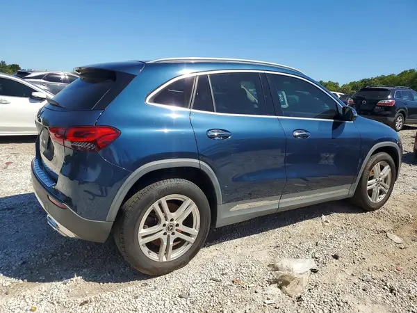 W1N4N4GB3MJ160819 — 2021 Mercedes-Benz GLA-Klasse, фото 3 с аукциона Copart, Механические повреждения