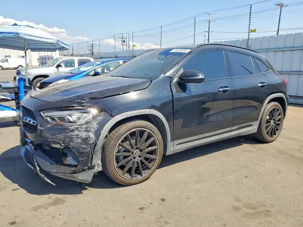 W1N4N4GB4NJ412403 — 2022 Mercedes-Benz GLA-Klasse, Передняя часть (Front End), фото до ремонта