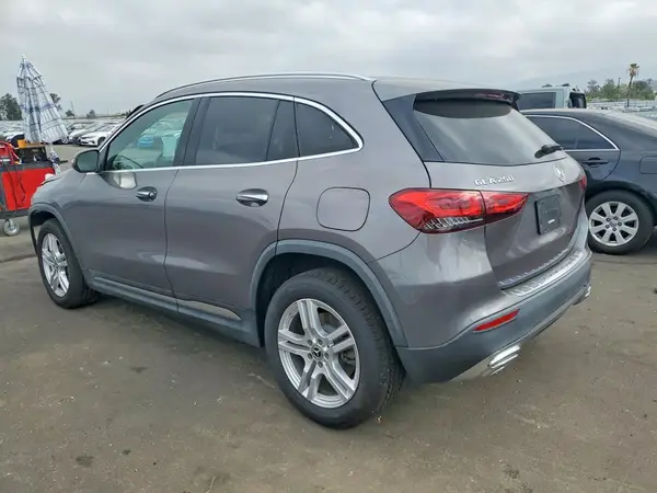 W1N4N4GB5PJ505692 — 2023 Mercedes-Benz GLA-Klasse, фото 2 с аукциона Copart, Передняя часть