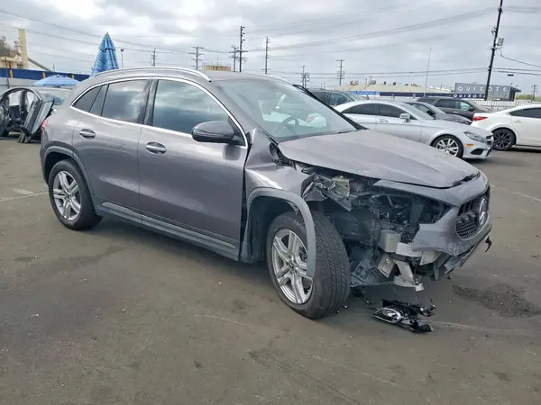 W1N4N4GB5PJ505692 — 2023 Mercedes-Benz GLA-Klasse, фото 4 с аукциона Copart, Передняя часть