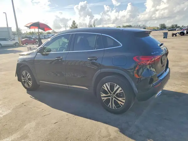 W1N4N4GB3SJ713465 — 2025 Mercedes-Benz GLA-Klasse, фото 2 с аукциона Copart 05.10.2026, Передняя часть
