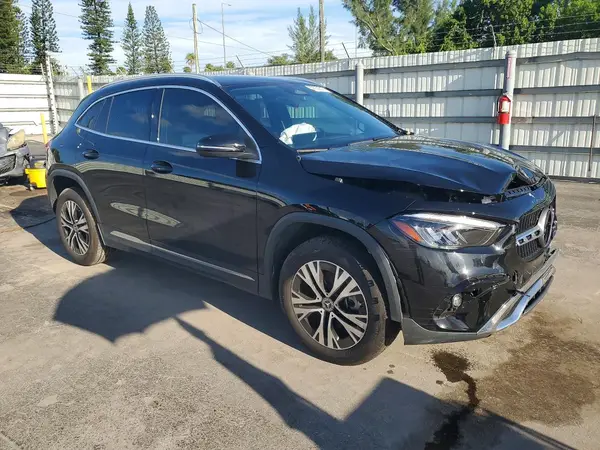 W1N4N4GB3SJ713465 — 2025 Mercedes-Benz GLA-Klasse, фото 4 с аукциона Copart 05.10.2026, Передняя часть