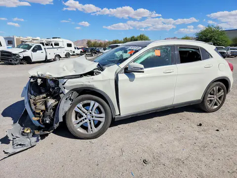 WDCTG4EB5FJ167249 — 2015 Mercedes-Benz GLA, Передняя часть (Front End), фото до ремонта
