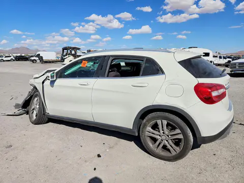 2015 Mercedes-Benz GLA VIN WDCTG4EB5FJ167249 фото 2