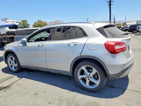 2018 Mercedes-Benz GLA VIN WDCTG4EB9JJ491829 фото 2