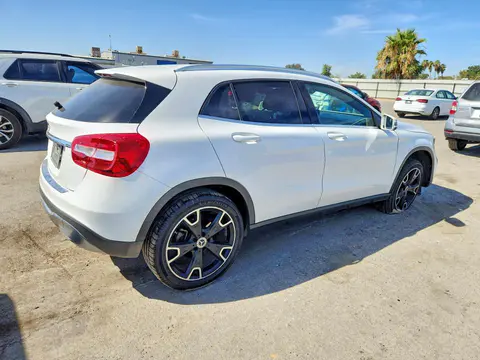 2020 Mercedes-Benz GLA VIN W1NTG4EB4LU030148 фото 3