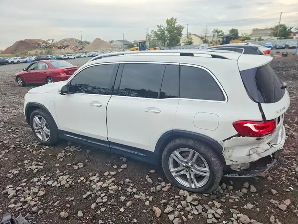 W1N4M4HB2LW028203 — 2020 Mercedes-Benz GLB, фото 2 с аукциона Copart, Задняя часть