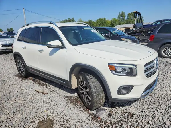 W1N4M4GB2MW105977 — 2021 Mercedes-Benz GLB, фото 4 с аукциона Copart, Боковая часть