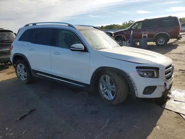 W1N4M4HB0MW101439 — 2021 Mercedes-Benz GLB, фото 4 с аукциона Copart 07.10.2026, Передняя часть
