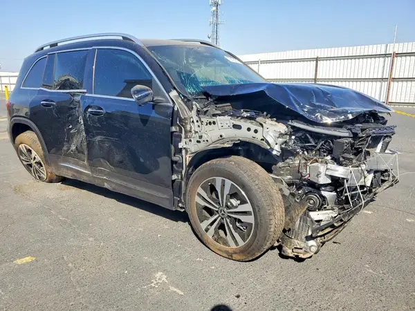 W1N4M4GB7TW480424 — 2026 Mercedes-Benz GLB, фото 4 с аукциона Copart, Передняя часть