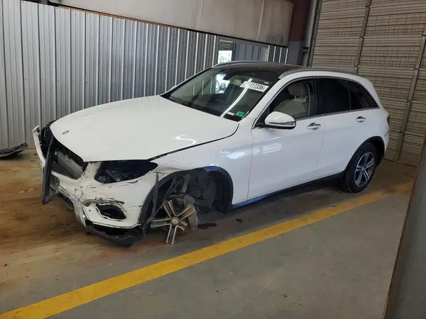 WDC0G4KB4GF057028 Mercedes-Benz GLC 2016 — повреждение Передняя часть, фото до ремонта