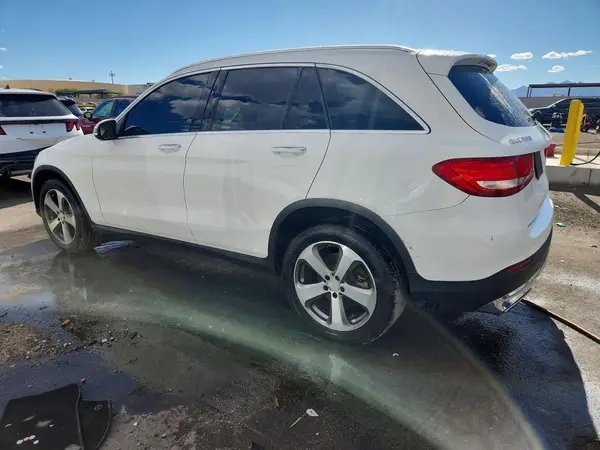 WDC0G4JBXGF031891 — 2016 Mercedes-Benz GLC, фото 2 с аукциона Copart 08.10.2026, Механические повреждения