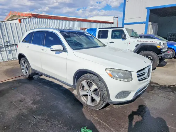WDC0G4JBXGF031891 — 2016 Mercedes-Benz GLC, фото 4 с аукциона Copart 08.10.2026, Механические повреждения
