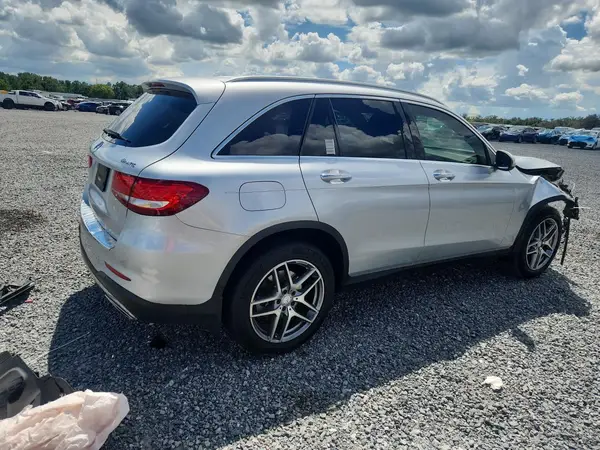 WDC0G4JB3HF191094 — 2017 Mercedes-Benz GLC, фото 3 с аукциона Copart, Передняя часть