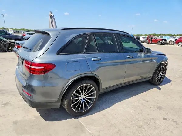 WDC0G6EB1HF172128 — 2017 Mercedes-Benz GLC, фото 3 с аукциона Copart, Передняя часть